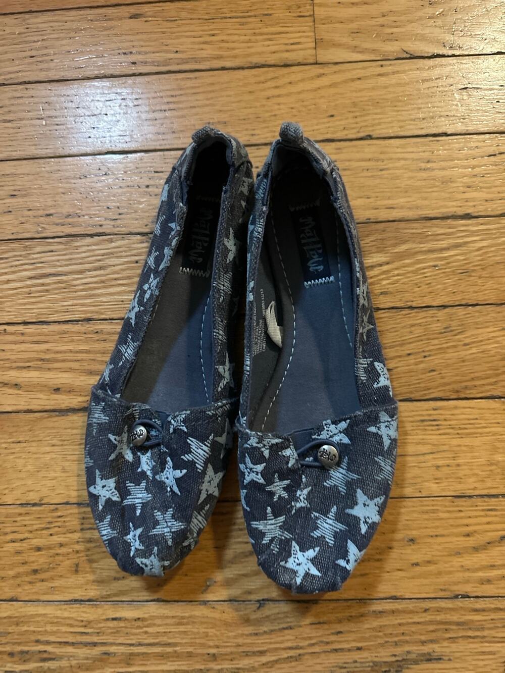 Mad Love Gray Star Print Ballet Flats Women’s Size 8 Slip On Casual Canvas Shoes